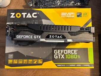 ZOTAC GeForce® GTX 1080 Ti AMP Extreme Core Edition - 4