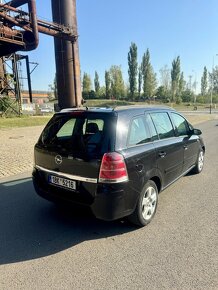 OPEL ZAFIRA 1.9 DCi 2007 KLIMA 7 MÍST - 4