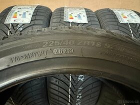 nové pneu 225/40-18 Kumho. DOT 2623 - 4