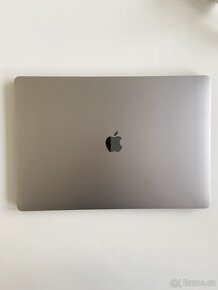 Apple MacBook Pro 16-inch 2019 / i7 / 2,6 GHz / 16 GB / 512G - 4