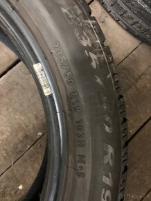 Pirelli sottozero 235/50 R19 103H - 4