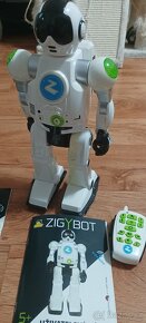 Roboti Artur a Zigybot - 4