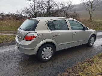 Opel Astra H 1.4 66Kw RV.2007 naj.95tis. - NOVÁ STK - 4