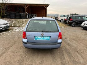 Volkswagen Golf 1.6i AUTOMAT - 4