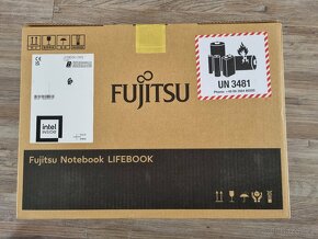 Nový notebook Fujitsu LifeBook U7412 - 4