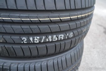 4ks ZCELA NOVÉ letní pneu 215/45/R16 Kumho ECSTA HS51 - 4