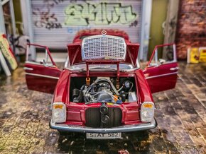 Mercedes W115 1:18 SunStar - 4