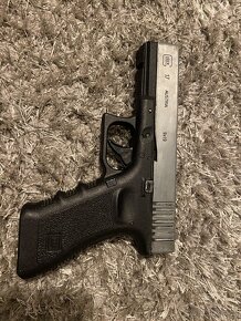 Airsoft glock 17 - 4