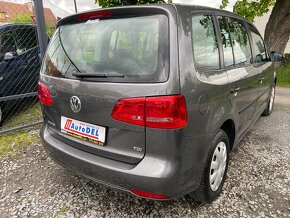 Volkswagen Touran 1.6 TDi Navigace,Climatronic - 4