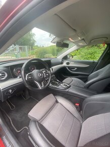 Mercedes Benz E200 - 4