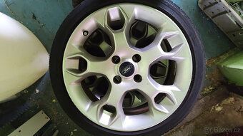 Prodám 17"Alu kola Ford fiesta RS včetne pneu 205/40r17 - 4