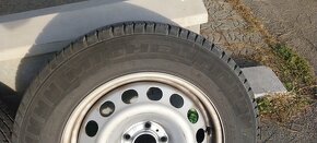 215/65 R16 C  MICHELIN - 4