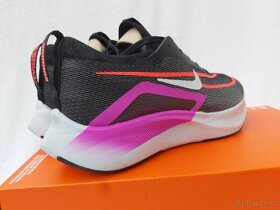 Dámské běžecké tenisky Nike Air Zoom Fly 4, velikost 39 - 4