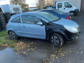 Opel Corsa D 1.2 2007 - 4