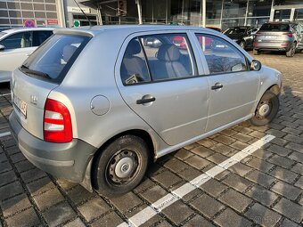 Prodám Škoda Fabia Junior 1.2 MPI - 4