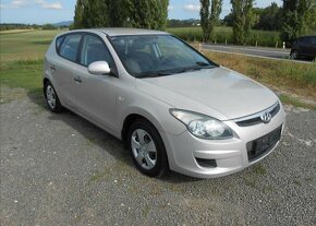 Hyundai i30 1,4 CVVT 80 kW KLIMA Serviska benzín manuál - 4