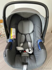 Autosedačka Britax Römer Baby-safe i-Size2 + základna - 4