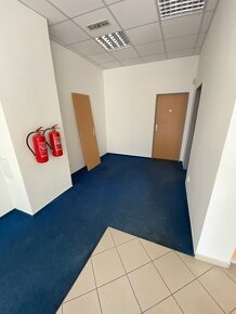 Pronájem komerčních prostor 62m2 - Náměstí Studénka - 4