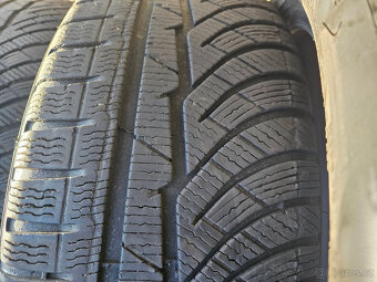 225/45R18 95V XL RFT Pilot Alpin PA4 MICHELIN - 4