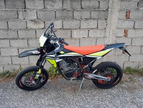 Fantic XMF 125 Motard, 2022, 14000km, ZIMNÍ CENA - 4