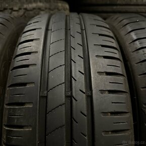 Sada pneu GoodYear 185/55/15 82H - 4