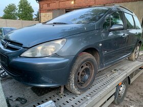 Peugeot 307 1.6 Hdi 80 kw 9HY Dily z celého vozu - 4