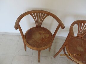 Dvě křesla Thonet k renovace. - 4