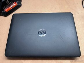Predám pokazený notebook na náhradné diely HP 840 G2 - 4