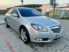 Opel Insignia 1.8 - 4