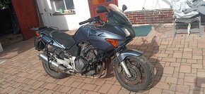 Honda CBF 600s - 4