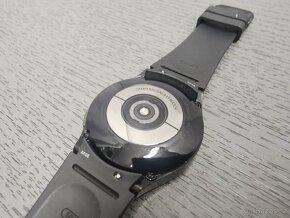 Chytré hodinky Samsung Galaxy Watch4 Classic - 4