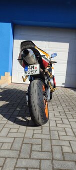 Honda cbr 1000 rr fireblade - 4