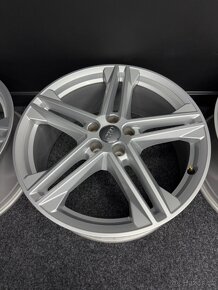 Alu AUDI Q5 5x112 20” 80A601025N - 4