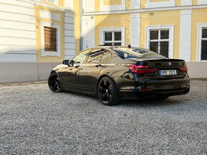 BMW 740xd, laser, masáže, krásný stav - 4