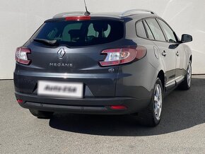 Renault Mégane 1.9 dCi ,  96 kW nafta, 2009 - 4