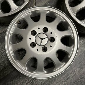 Alu MERCEDES 5x112 15” A1684011402 - 4