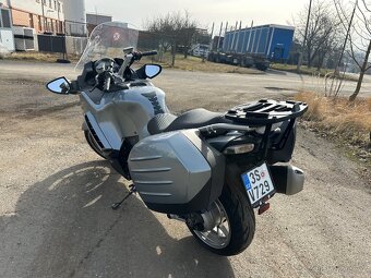 Kawasaki GTR1400 - 4