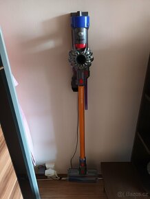 Dyson V8 Absolute+ - 4