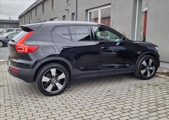 Volvo XC40, T4 Momentum AWD Auto,ČR,1.Maj - 4