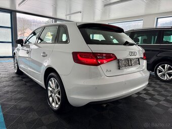 Audi A3 SPORTBACK 1.6 TDi LED SENZORY - 4