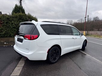 Chrysler Pacifica 3,6 RU LIMITED SUNROOF NAVI S 2019 - 4