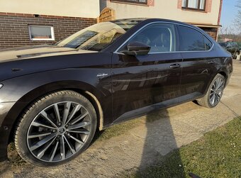 ŠKODA SUPERB 3 sedan LAURIN A KLEMENT 2.0 TDI 140KW DSG 4x4. - 4