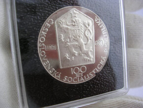 100 Kčs 1990 1.Máj Nevydaná PROOF - puncovaná - 4