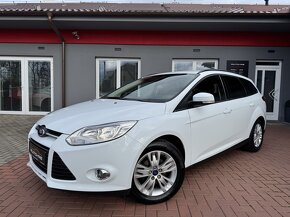 Ford Focus 1.6i Ti-VCT Champions League Winter Paket - 4