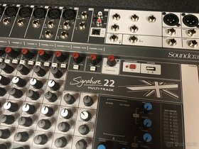 Prodám mixpult Soundcraft  Signature 22 - 4