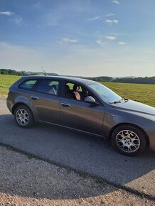 Alfa romeo 159 - 4