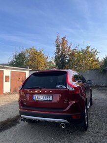 Volvo XC60 2,4 D5 - 4