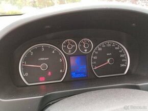 Hyundai i30 1.6crdi - 4
