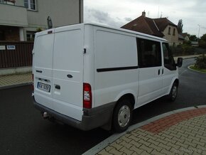 Ford Transit 2.2 TDCi L1H1 6 míst - 4