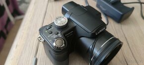 PANASONIC DMC FZ 28 - 4